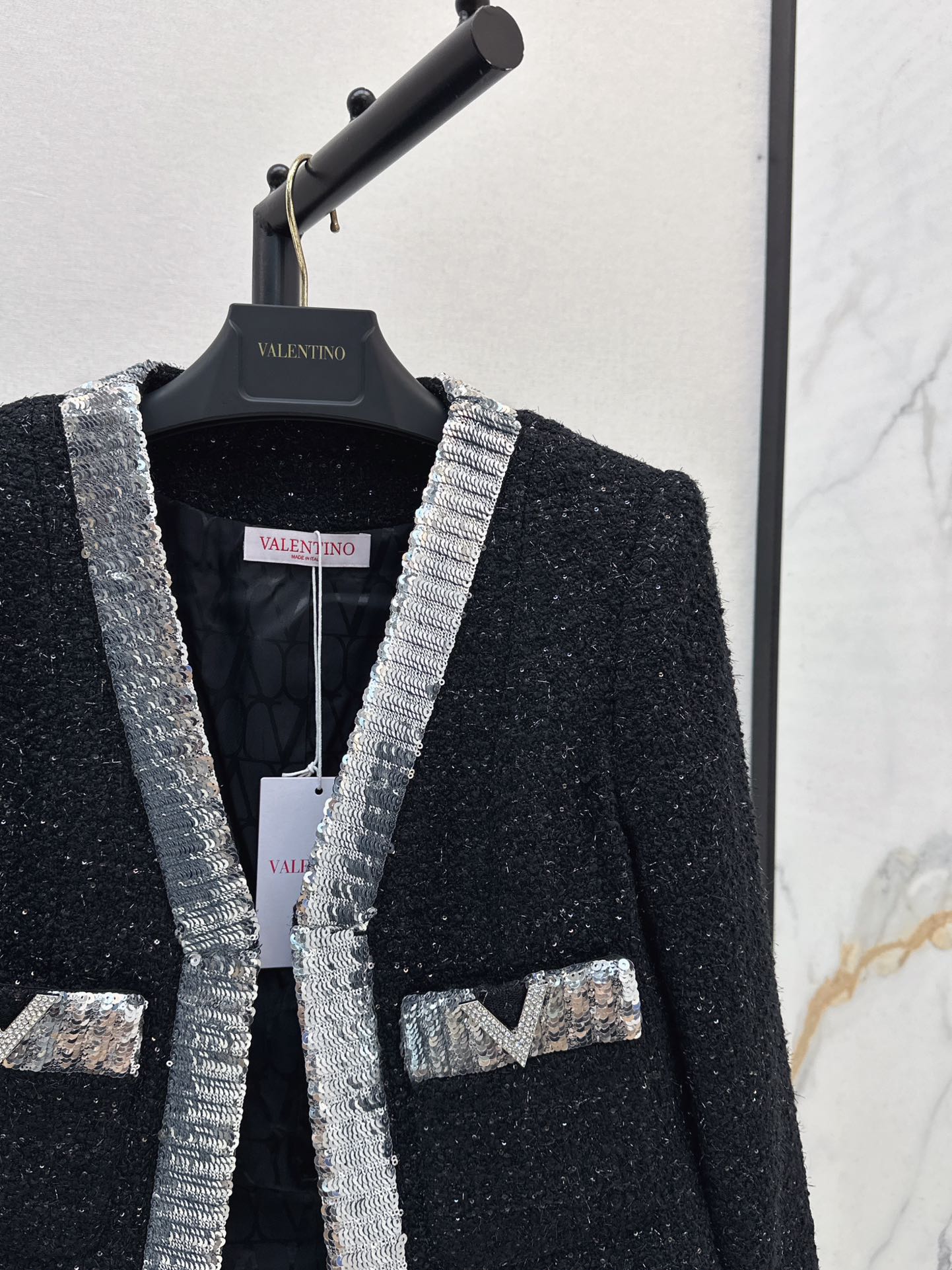 Valen* 25ss sequins embroidered tweed crop jacket