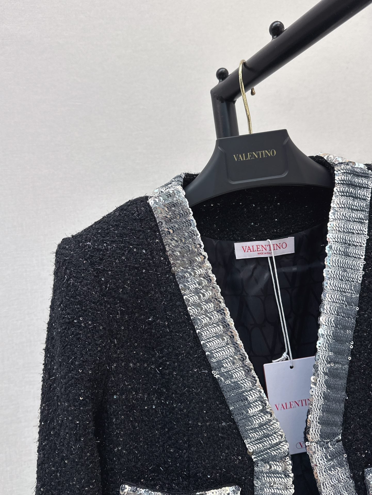 Valen* 25ss sequins embroidered tweed crop jacket