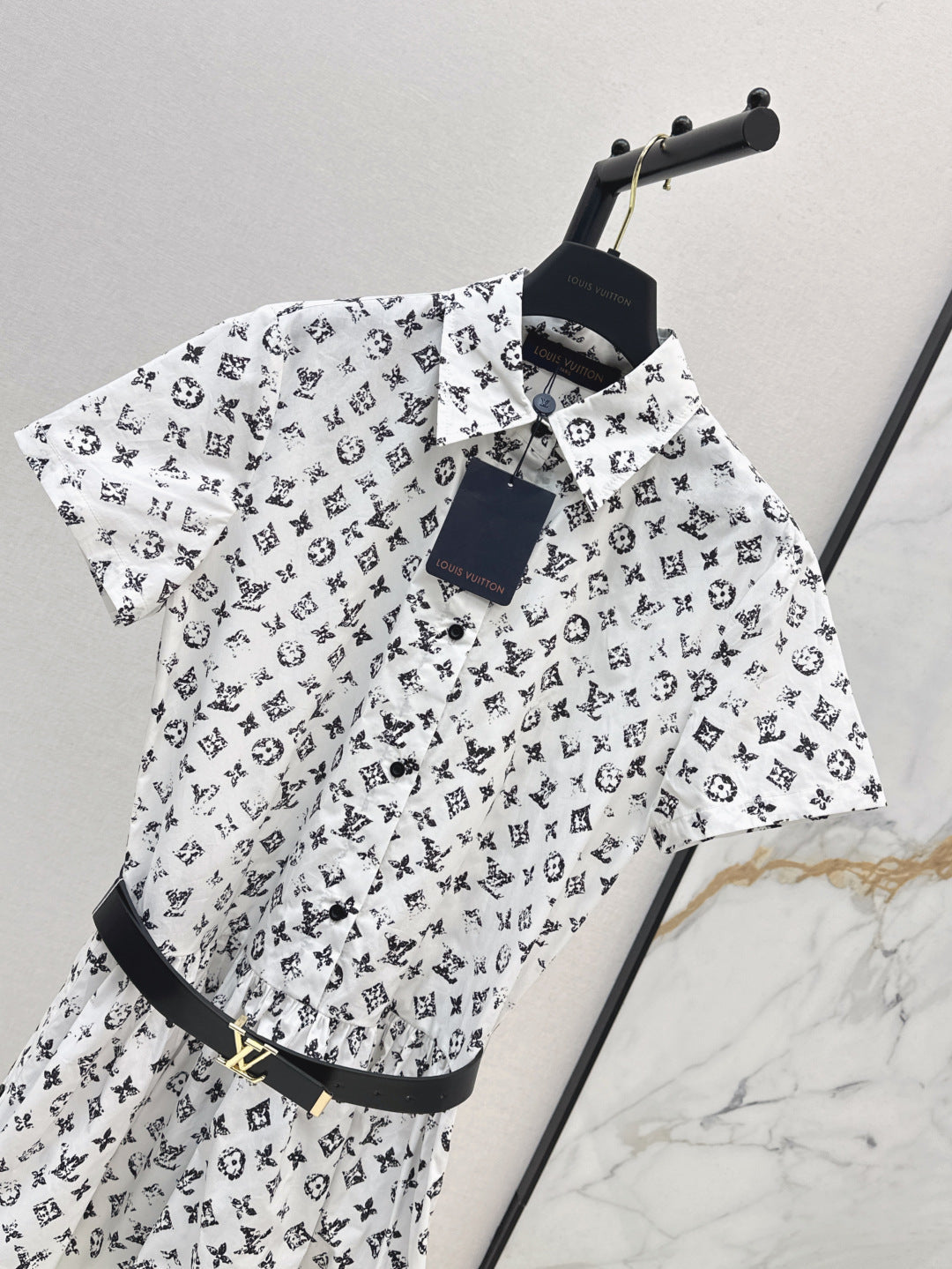 Loui* 25ss monogram cotton belted shirtdress
