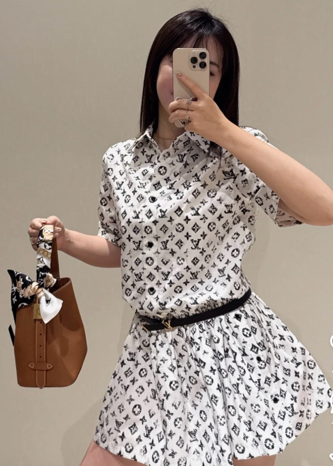 Loui* 25ss monogram cotton belted shirtdress
