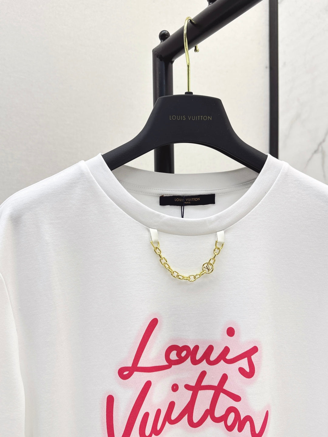 Loui* 25ss cursive signature cotton t-shirt