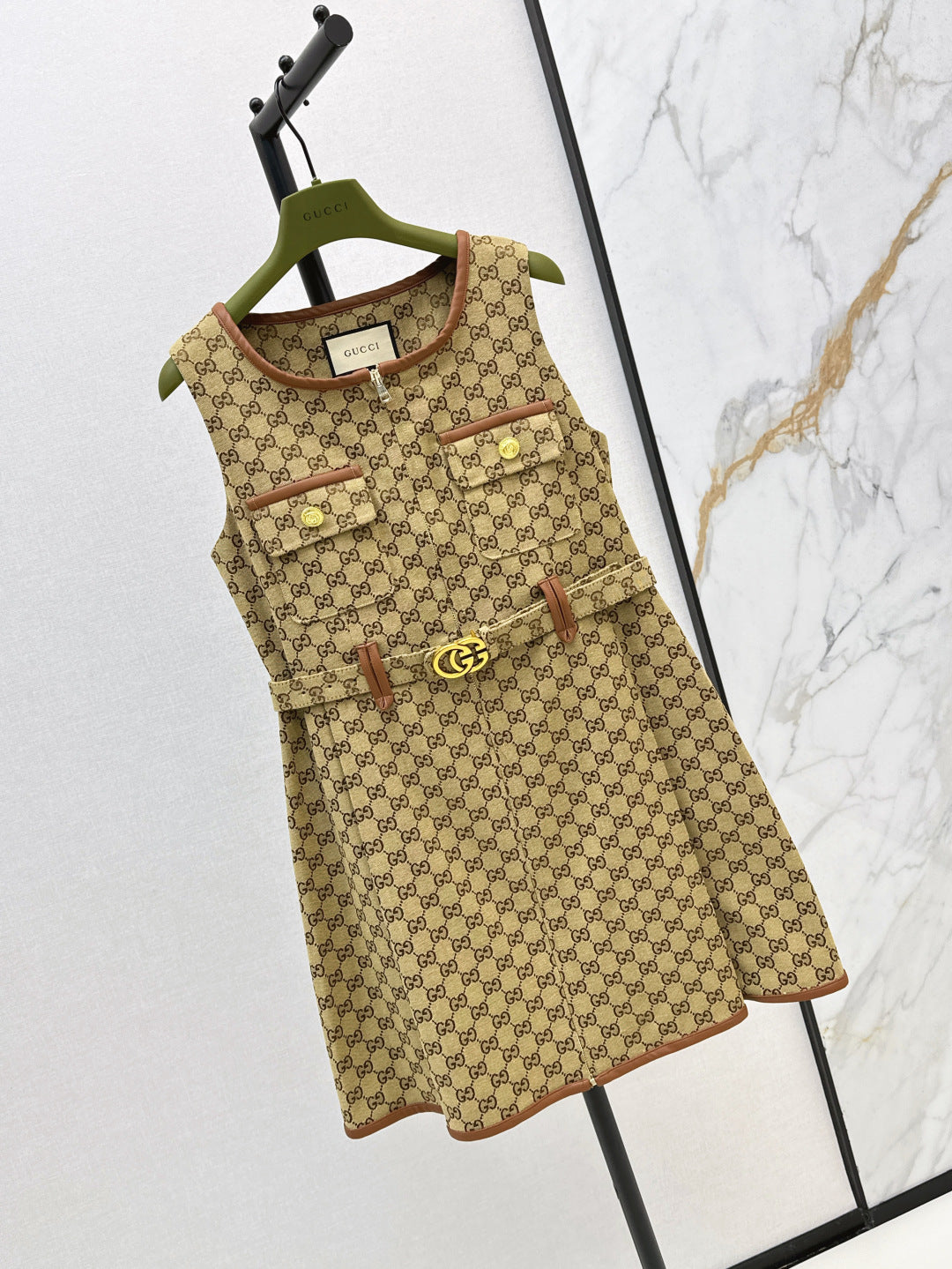 Gu* 25ss GG canvas belted dress