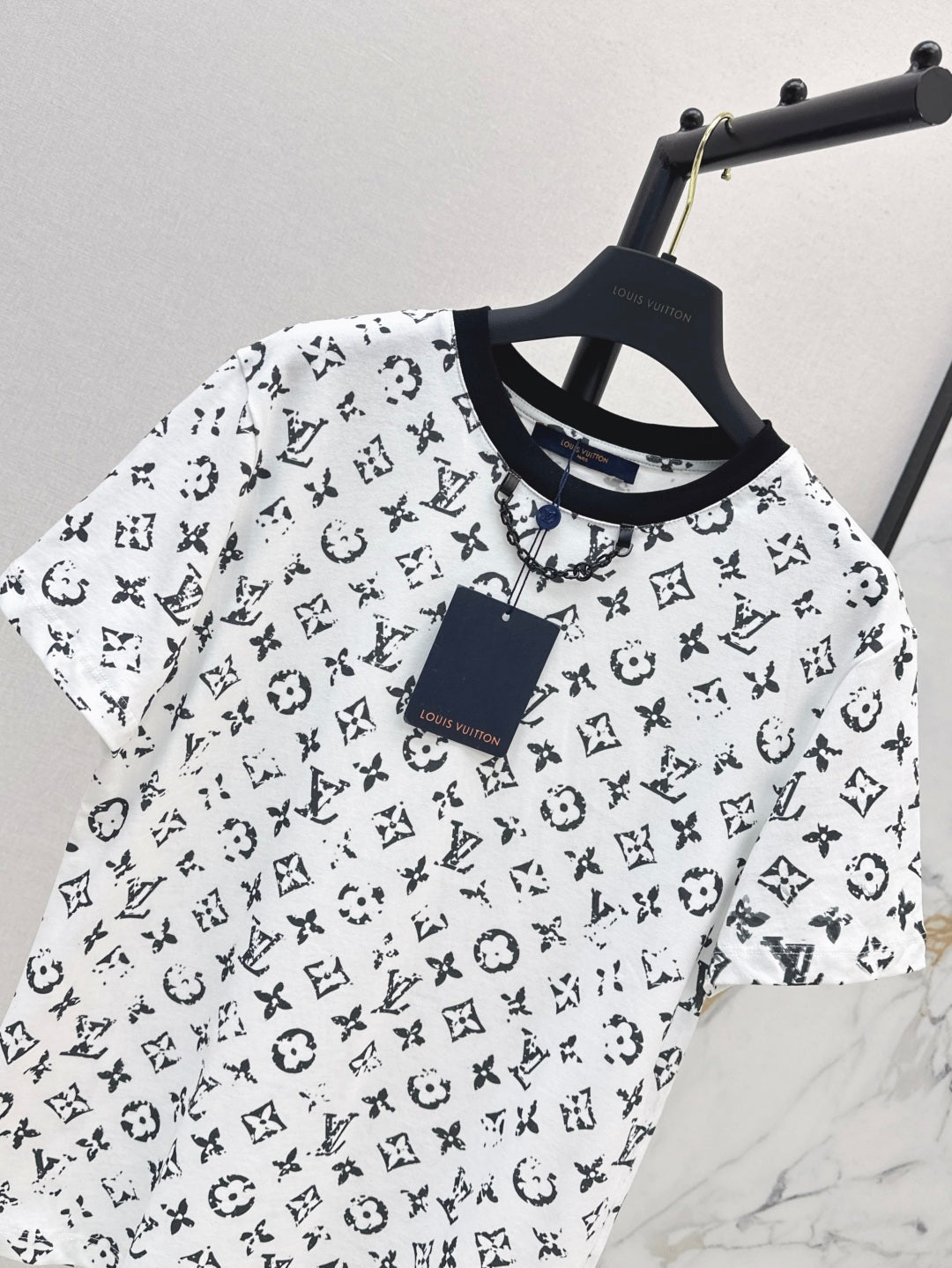 Loui* 25ss washed monogram cotton t-shirt