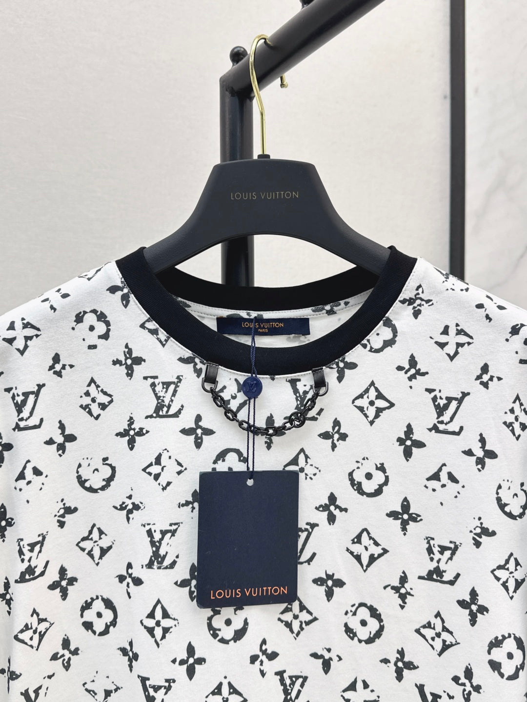 Loui* 25ss washed monogram cotton t-shirt