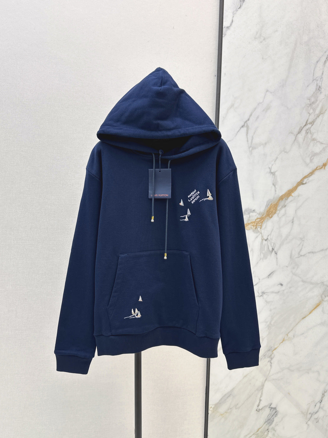Loui* 25ss embroidered signature hoodie