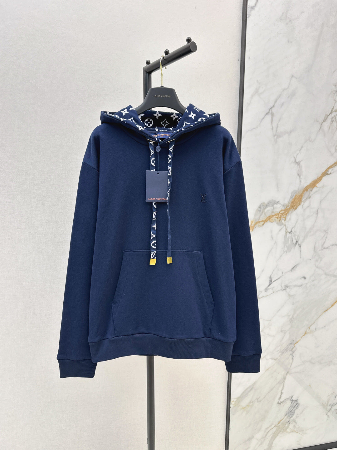 Loui* 25ss signature cotton hoodie