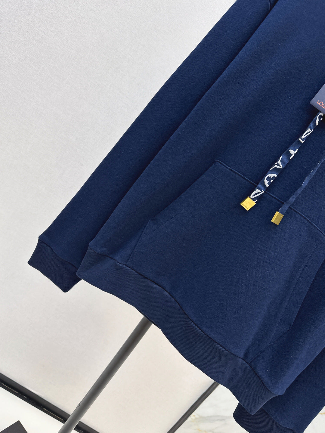 Loui* 25ss signature cotton hoodie