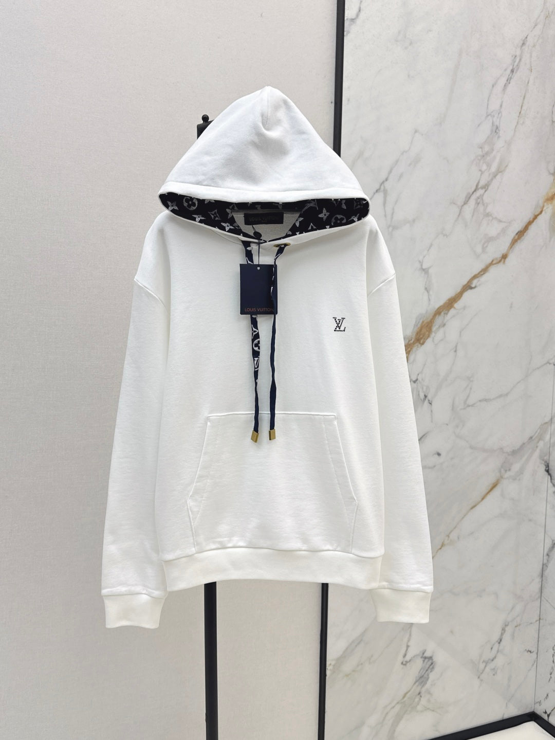 Loui* 25ss signature cotton hoodie