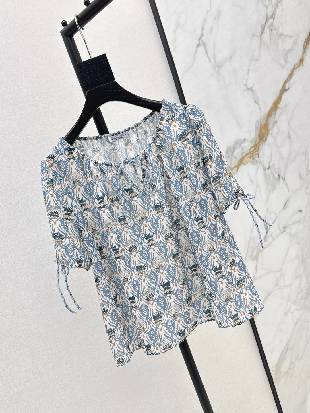 Lor*P 25ss thistle floral top