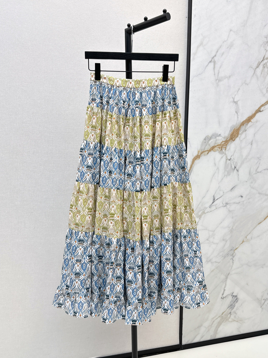 Lor*P 25ss thistle floral flared skirt