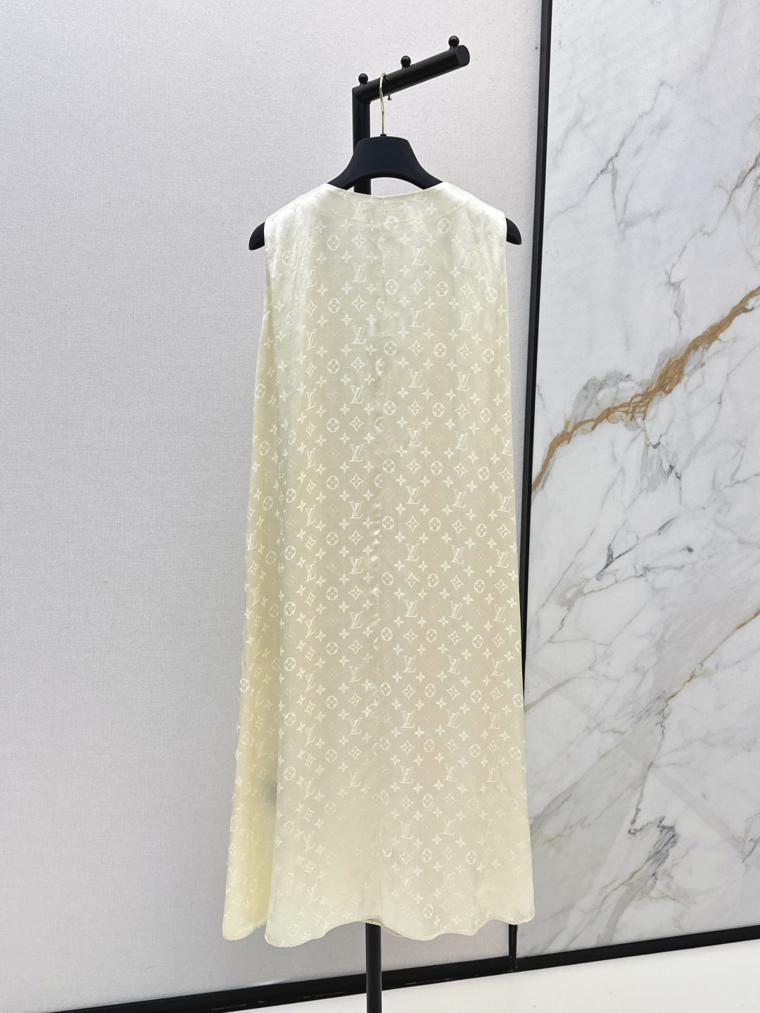 Loui* 25ss monogram zipper neckline dress