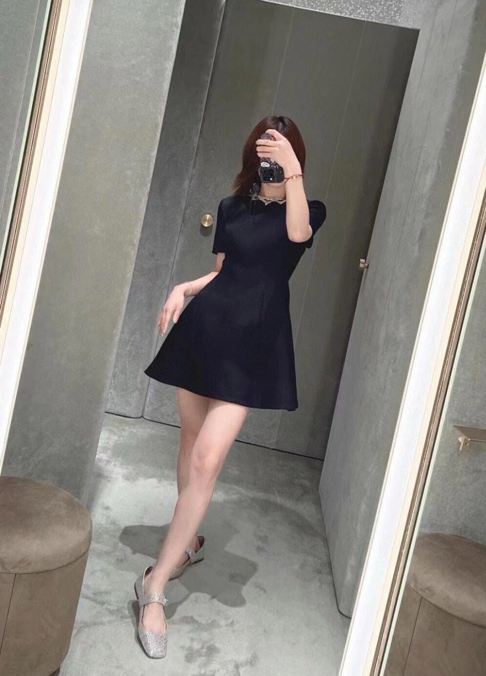 Valen* 25ss sequins embroidered short dress