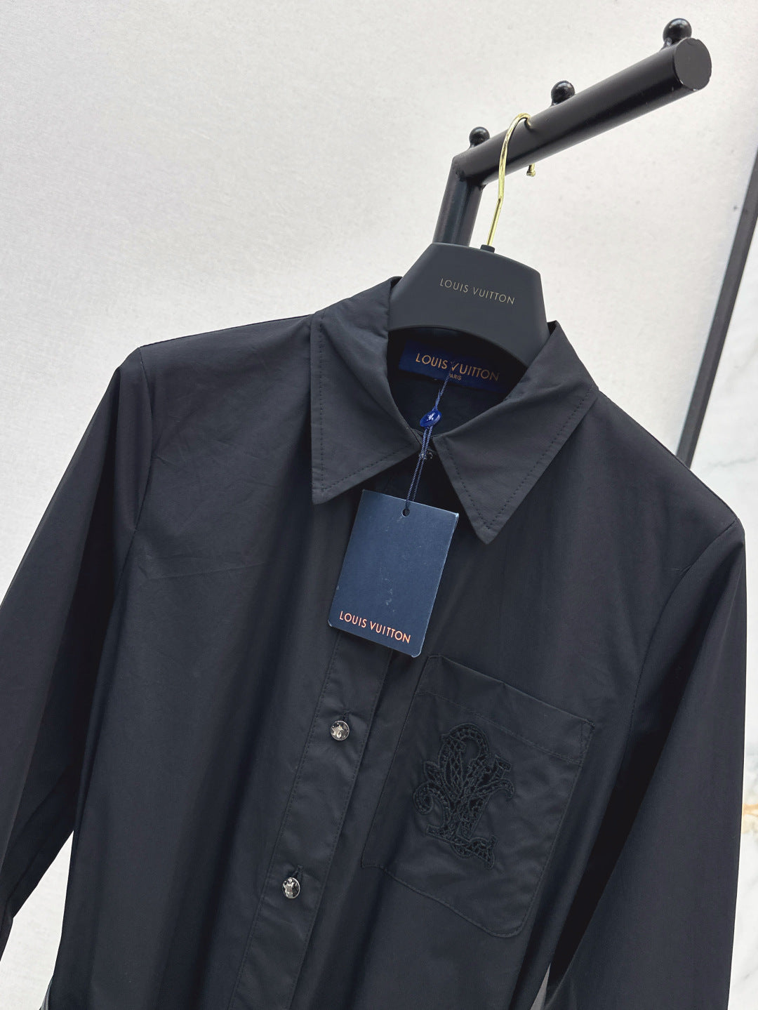 Loui* 25ss sheer insert shirtdress