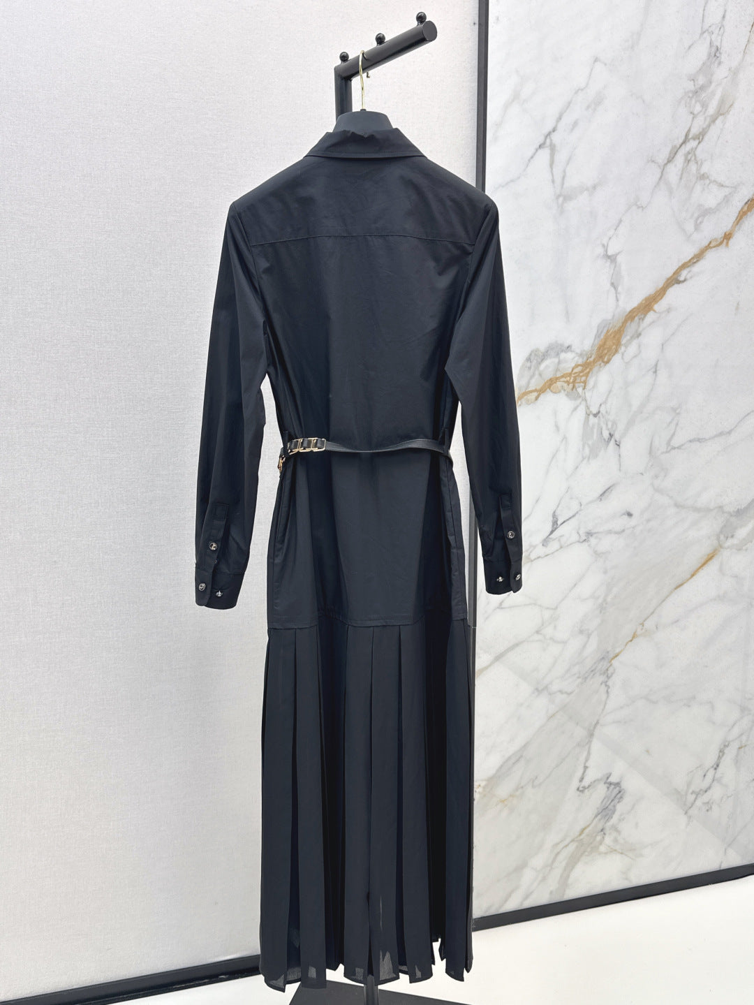 Loui* 25ss sheer insert shirtdress