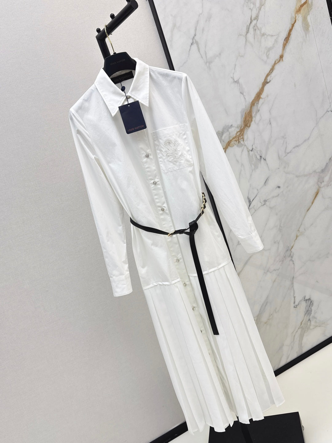Loui* 25ss sheer insert shirtdress