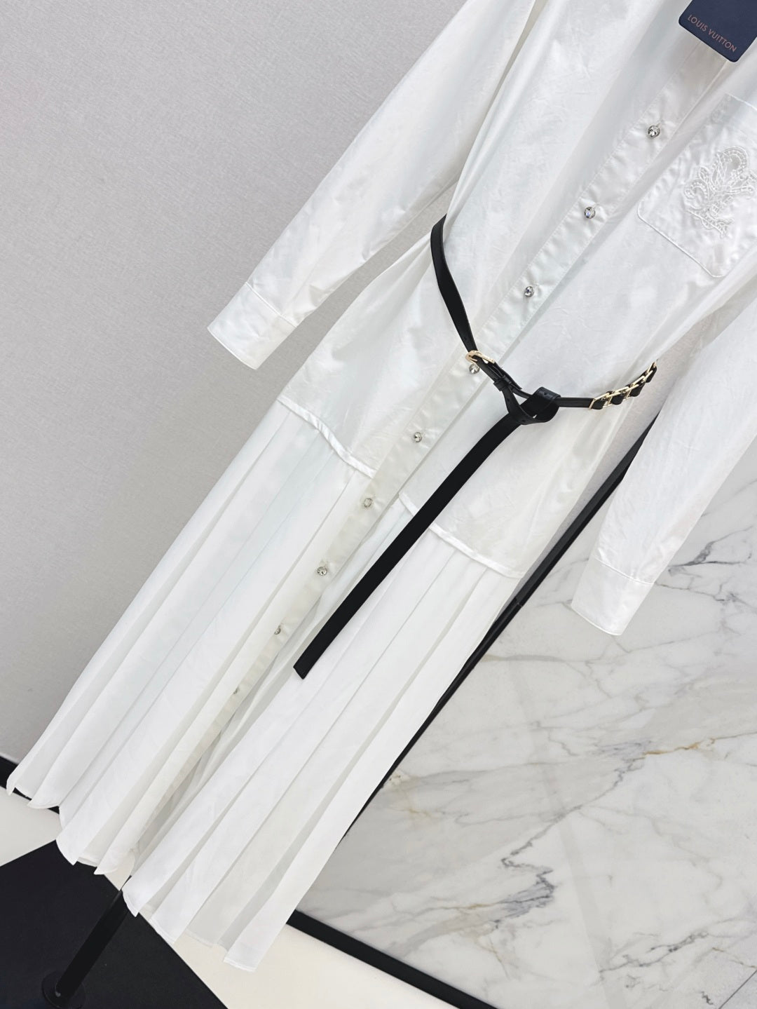 Loui* 25ss sheer insert shirtdress