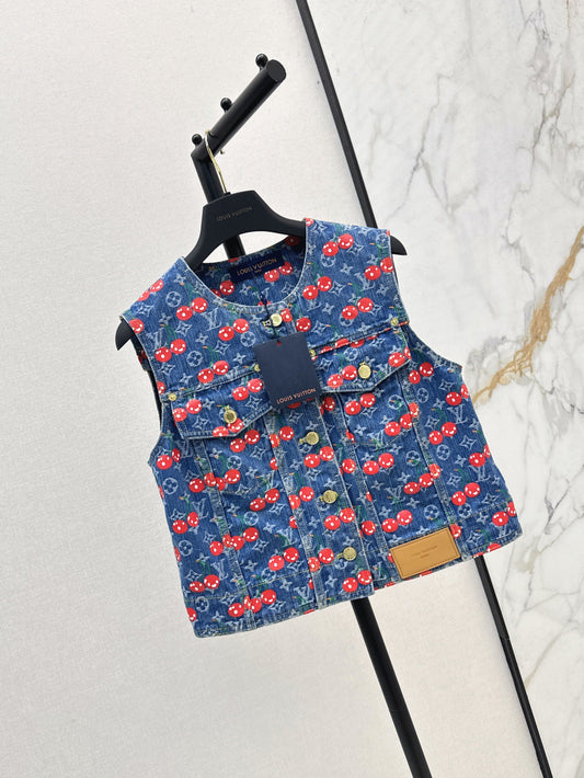 Loui* 25ss monogram jacquard cherry denim vest