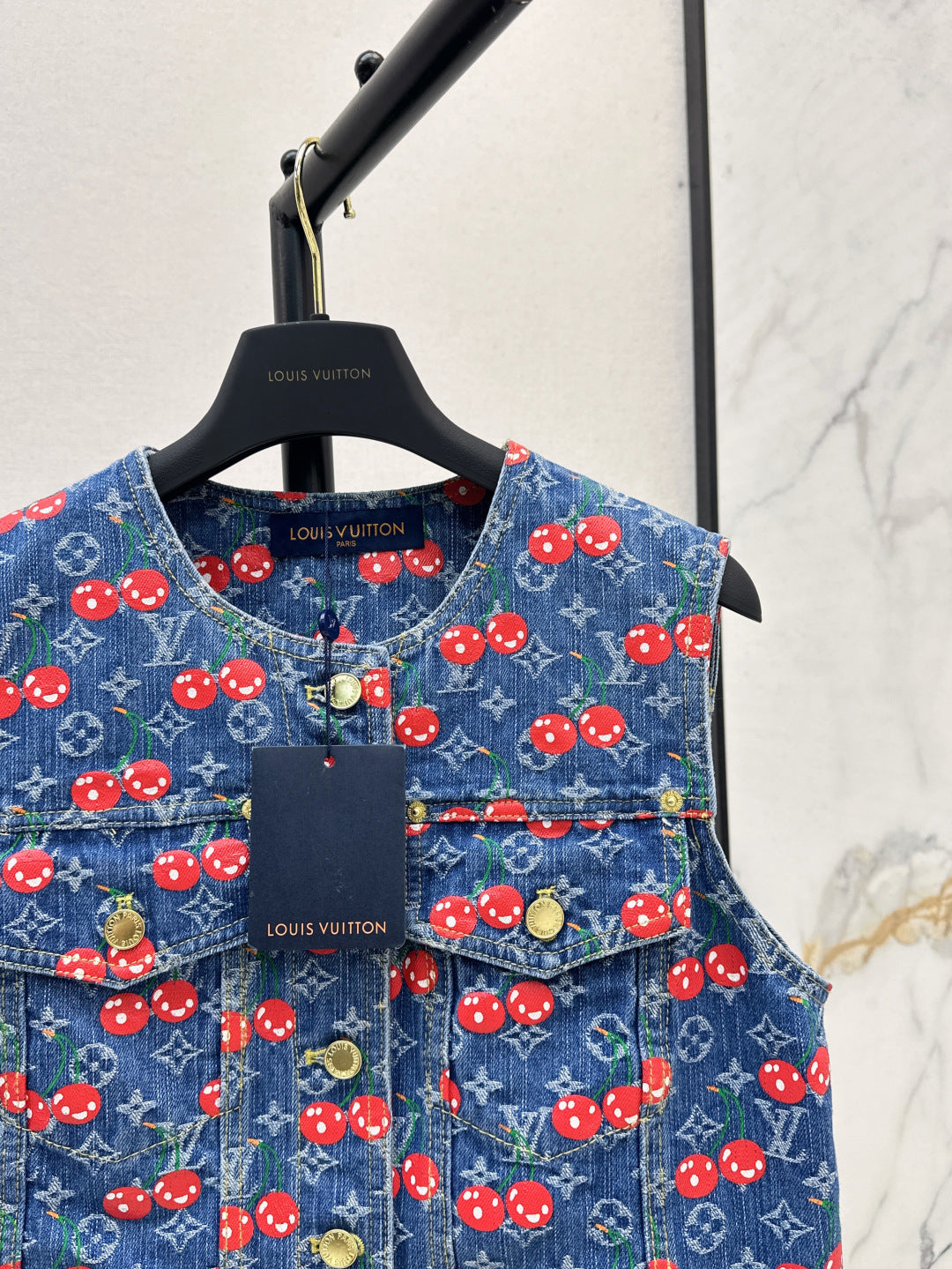 Loui* 25ss monogram jacquard cherry denim vest