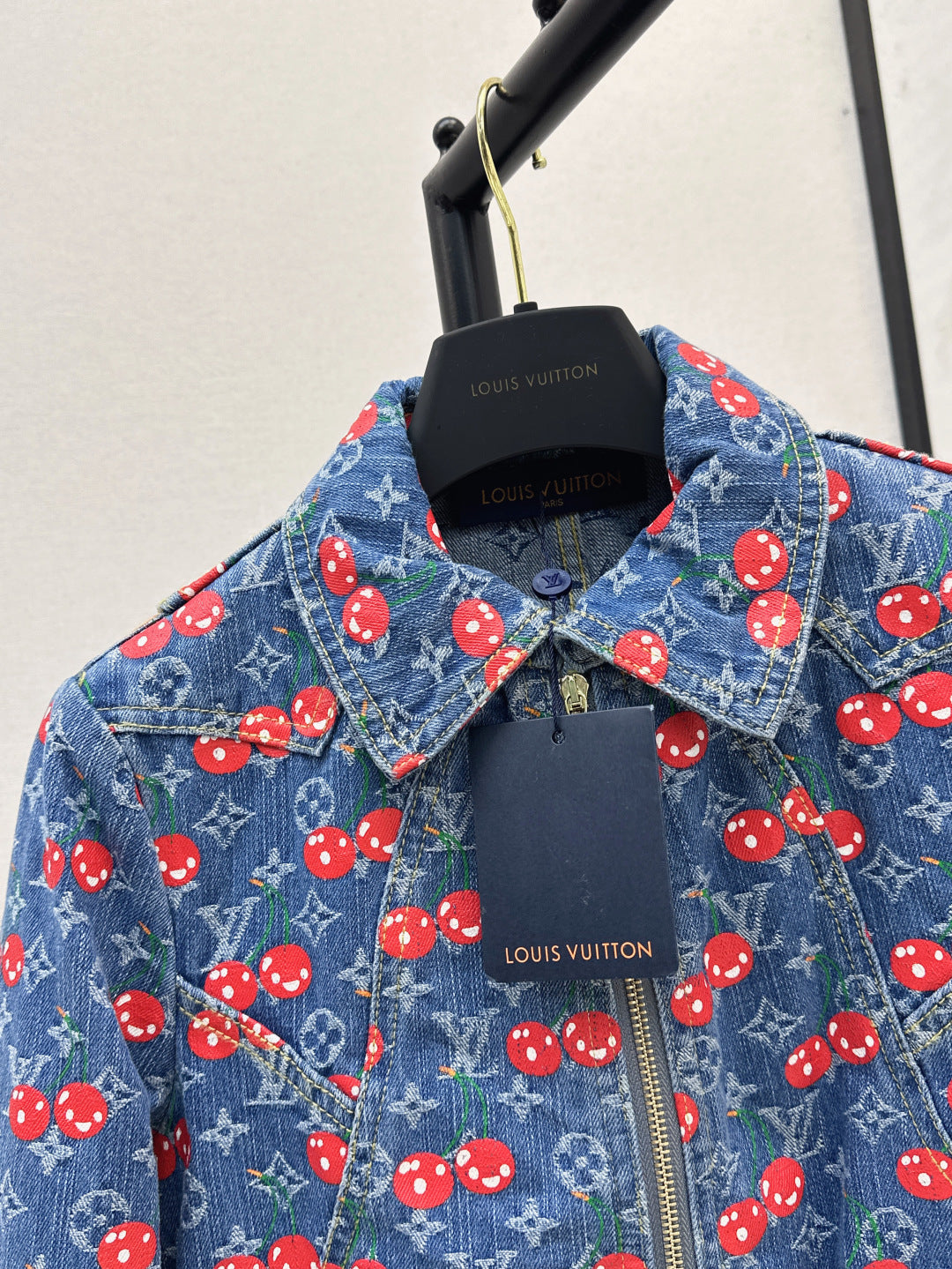 Loui* 25ss monogram cherry denim jacket