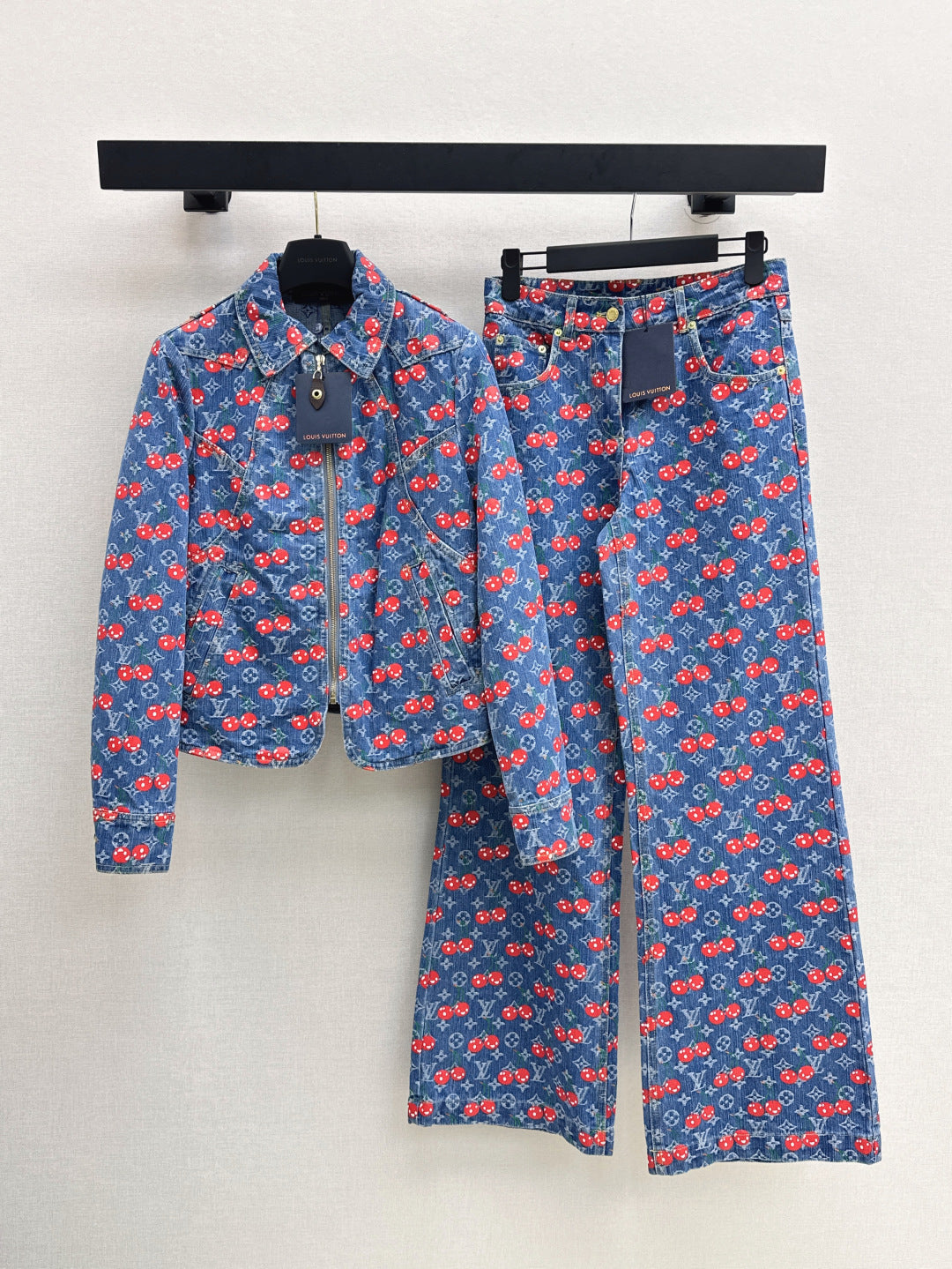 Loui* 25ss monogram cherry denim jacket