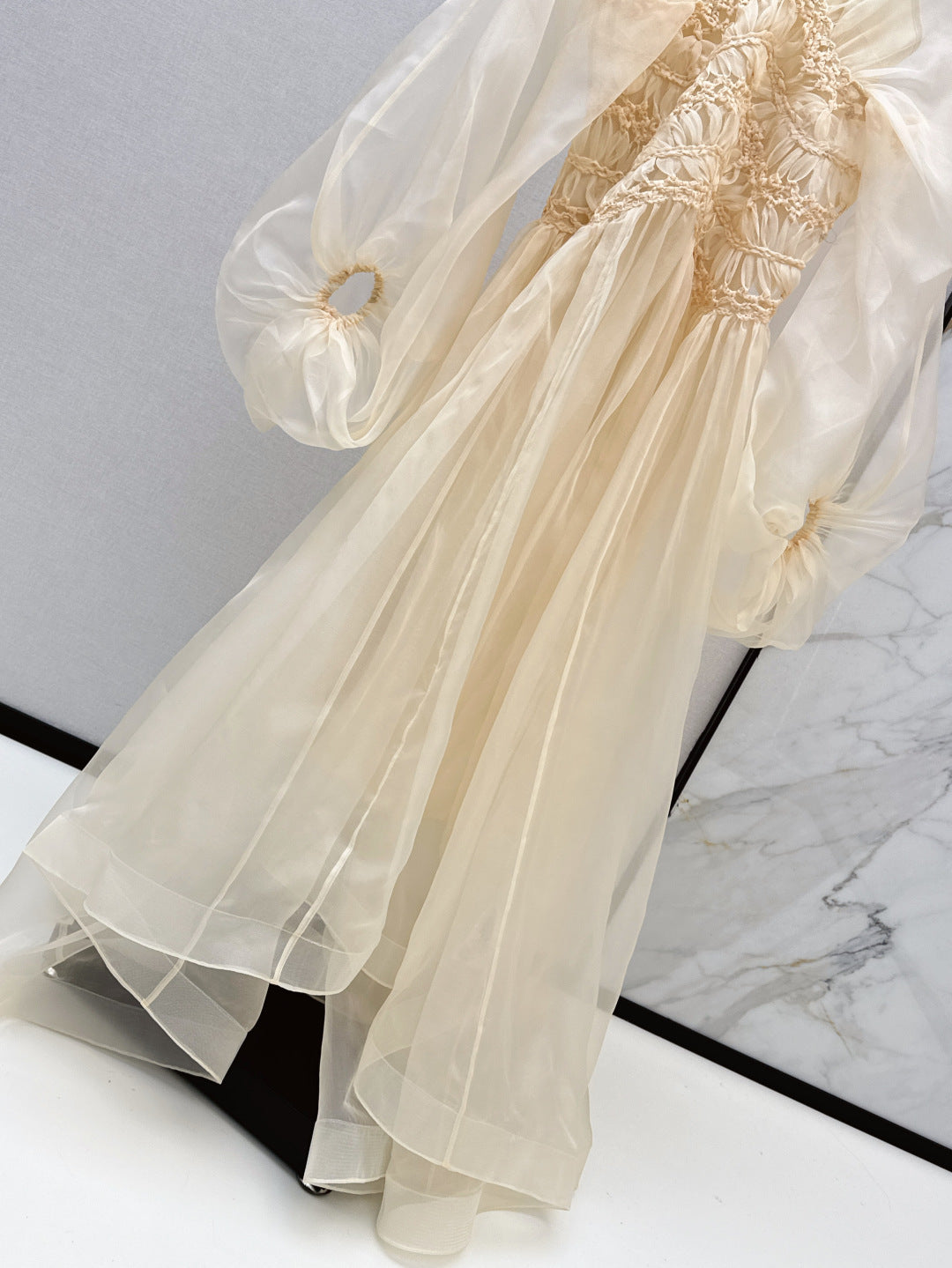 Zim* 25ss macrame silk gown