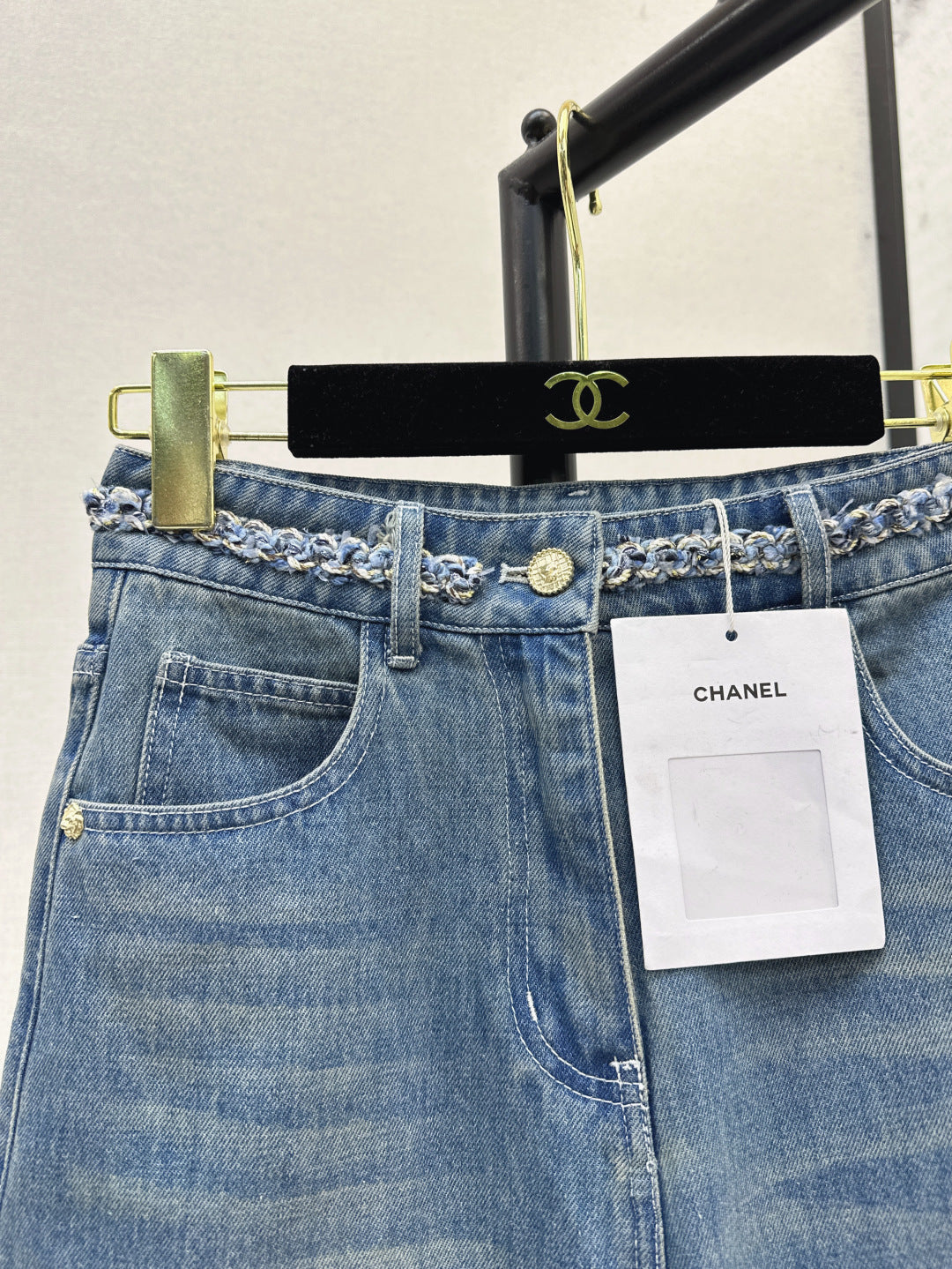 C*nel 25ss denim shorts with braided waistline