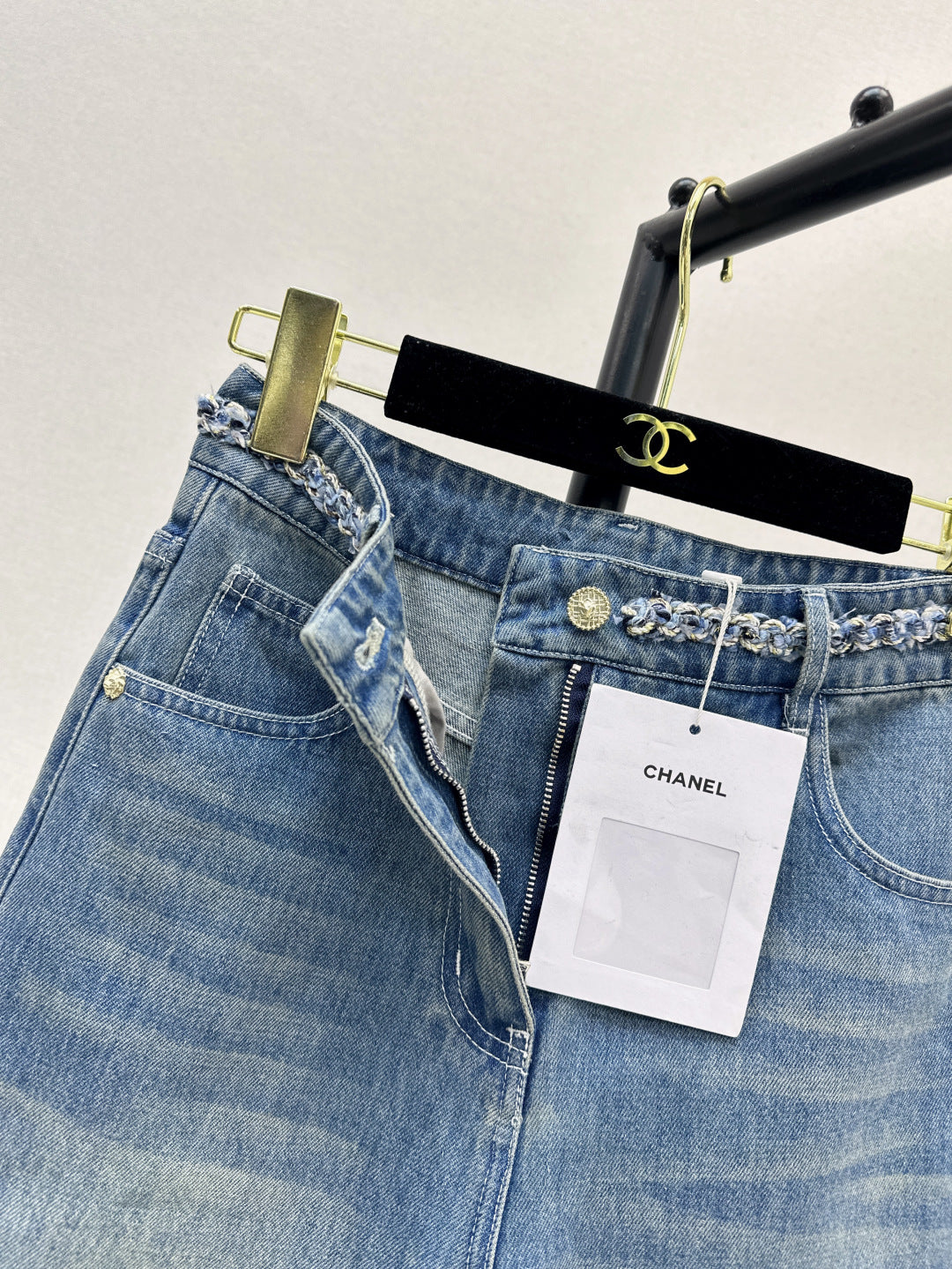 C*nel 25ss denim shorts with braided waistline