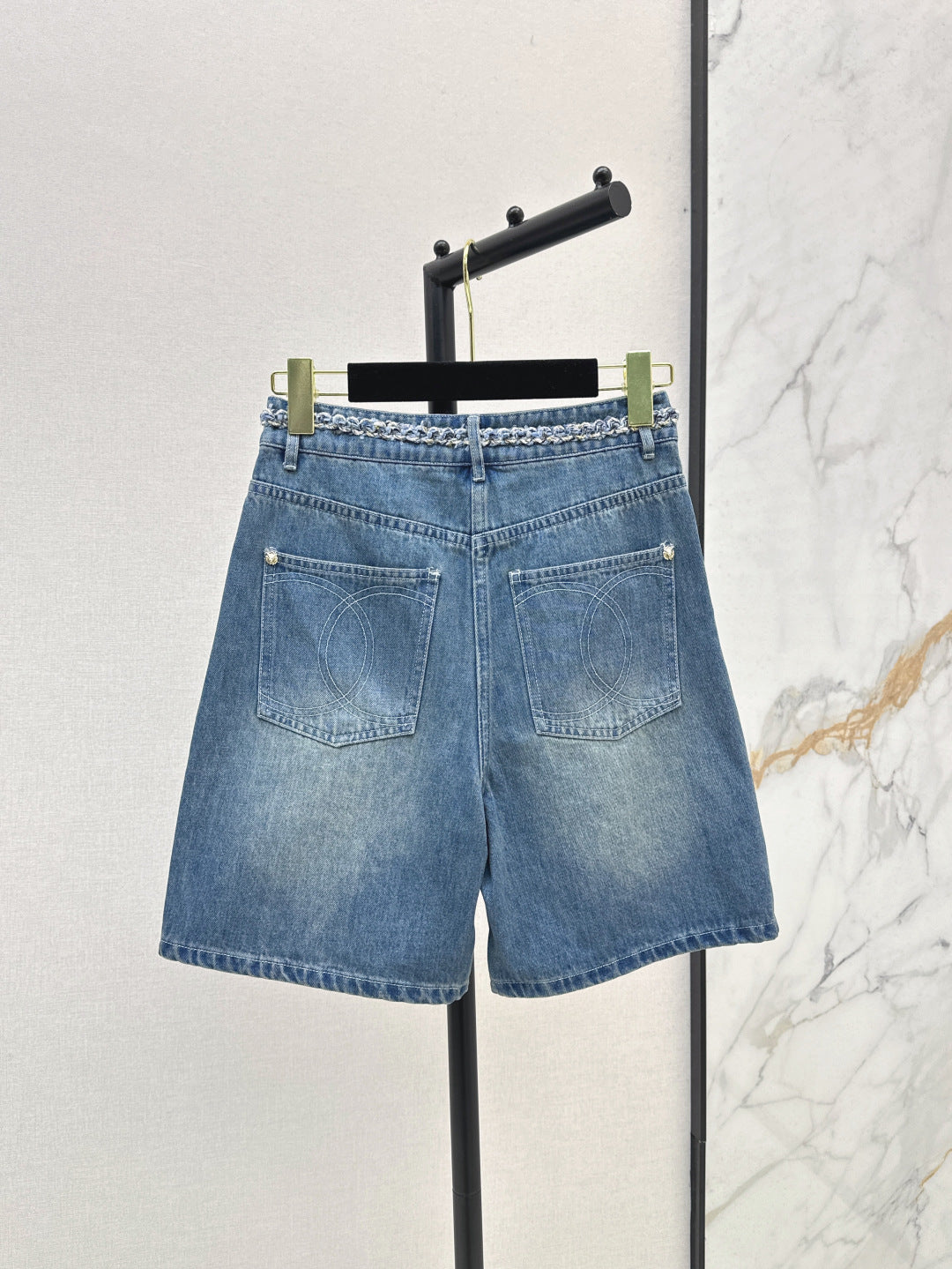 C*nel 25ss denim shorts with braided waistline