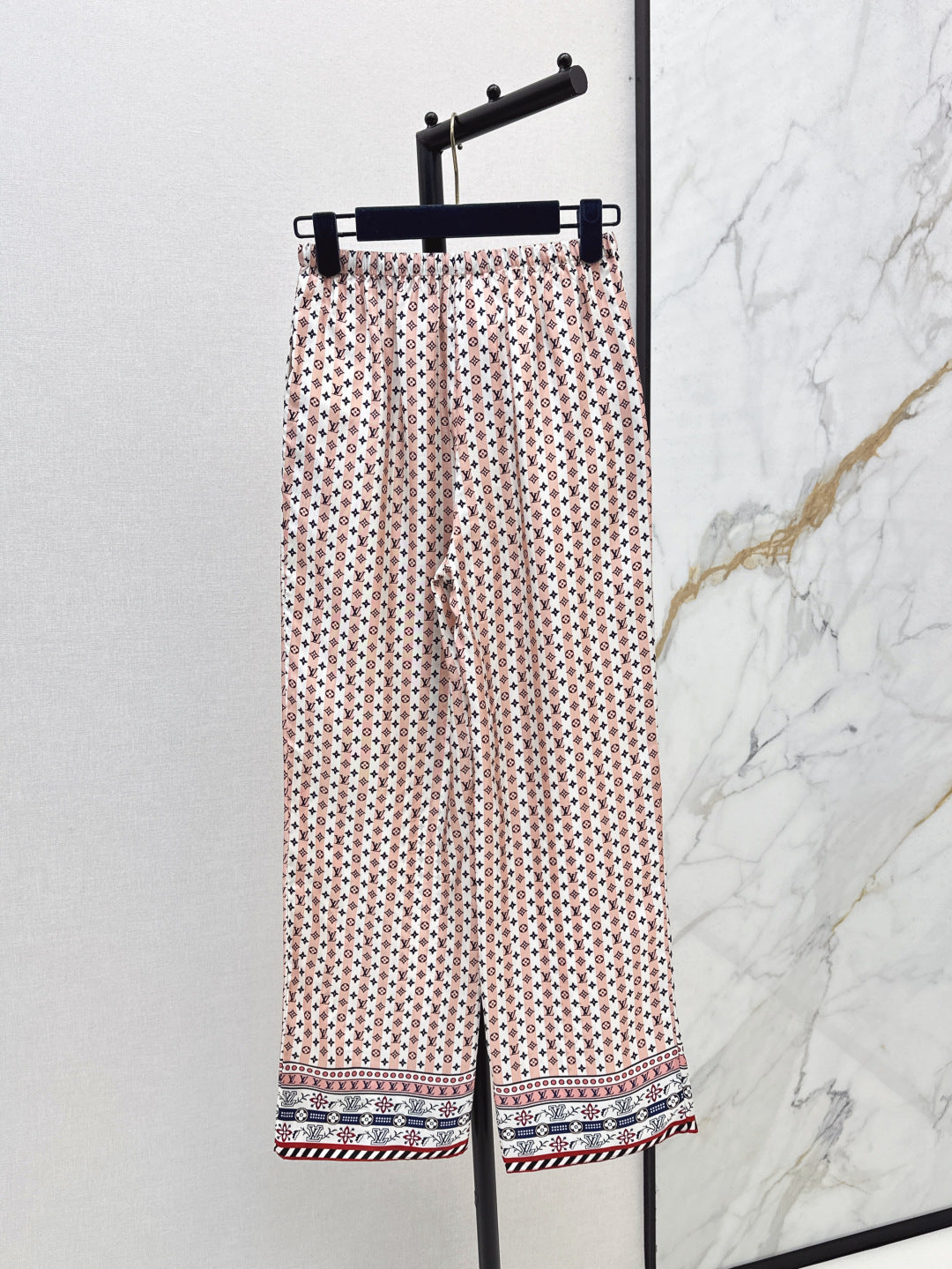 Loui* 25ss scarf print silk pajama pants