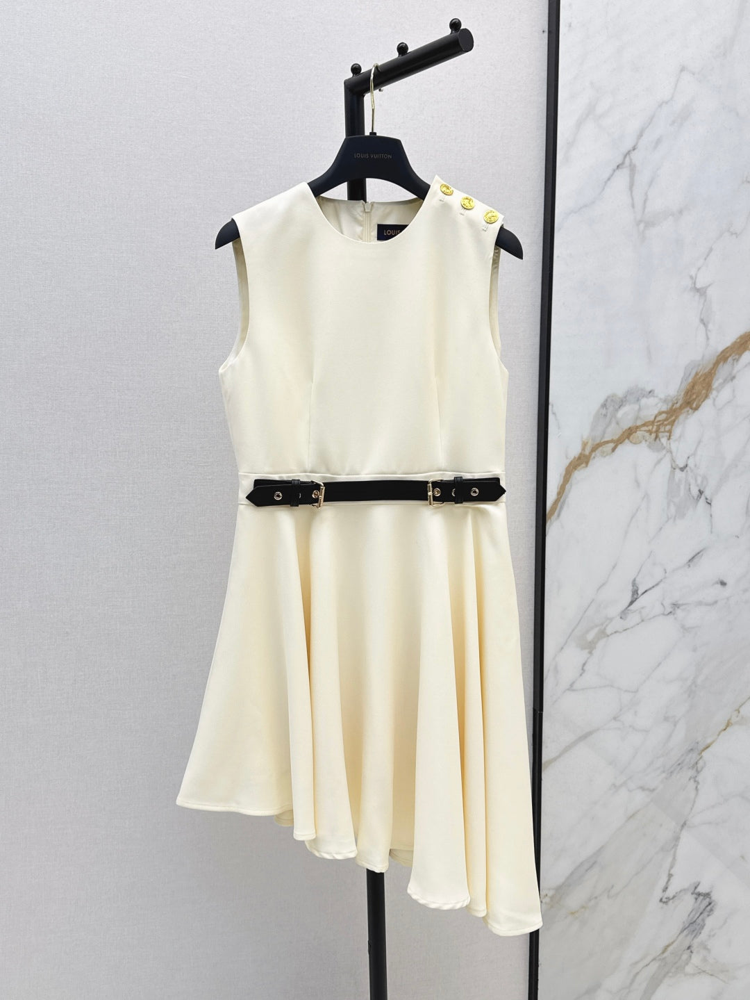 Loui* 25ss shoulder buckle asymmetrical dress