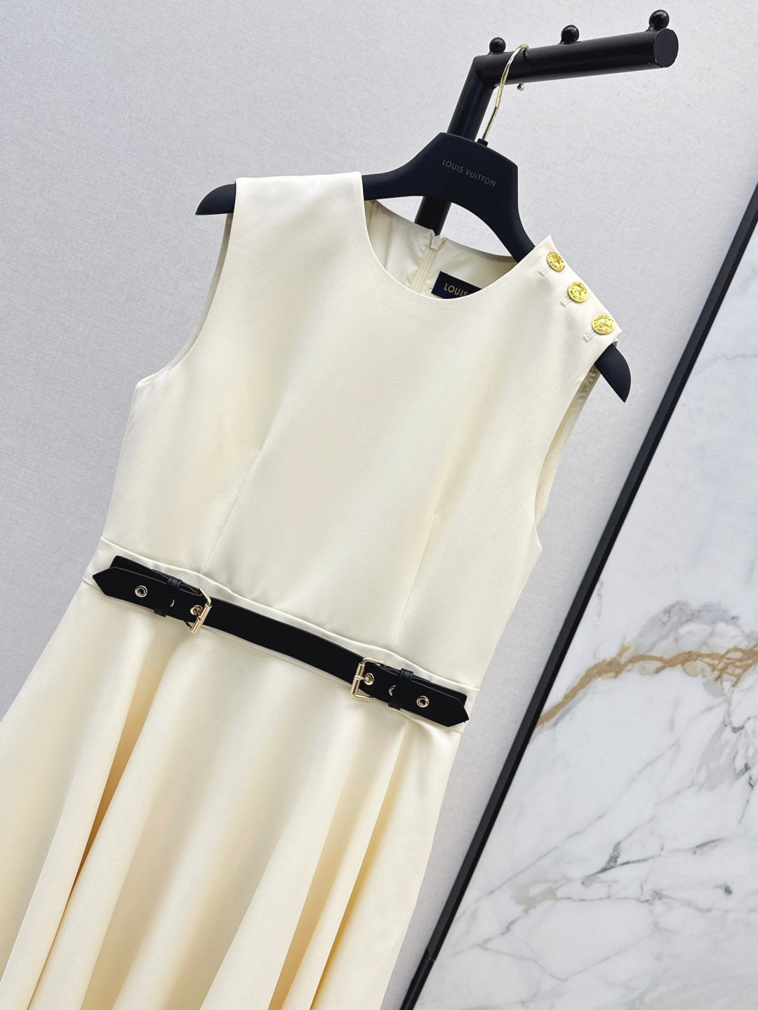 Loui* 25ss shoulder buckle asymmetrical dress