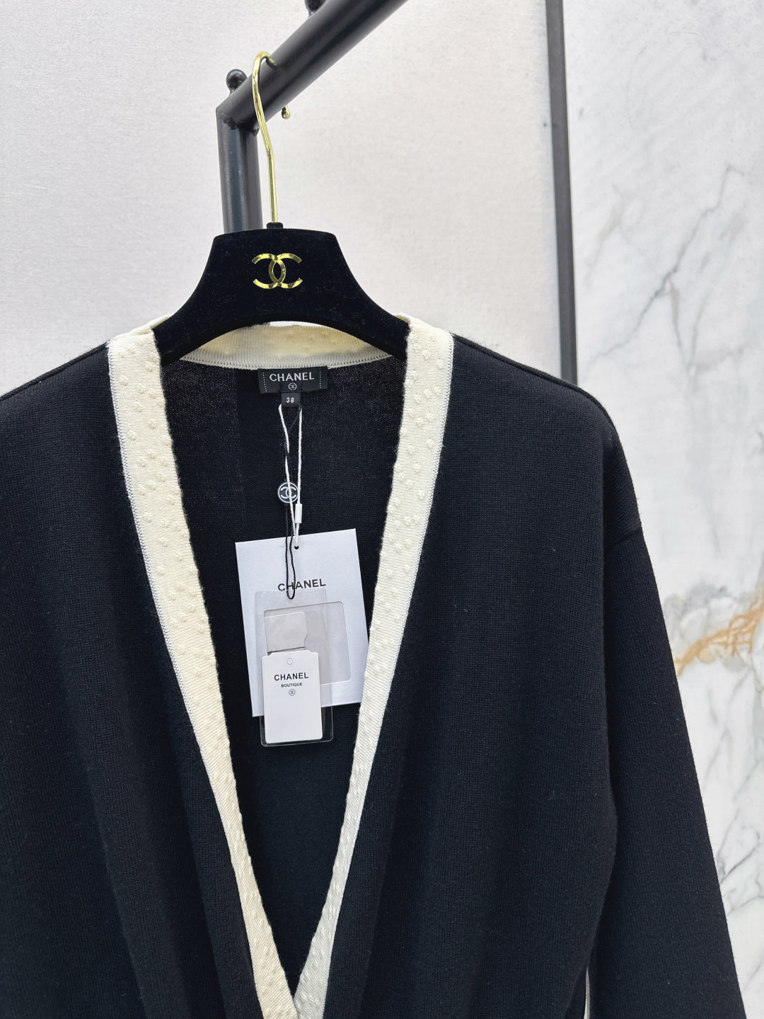 C*nel 25ss color-block knit cardigan