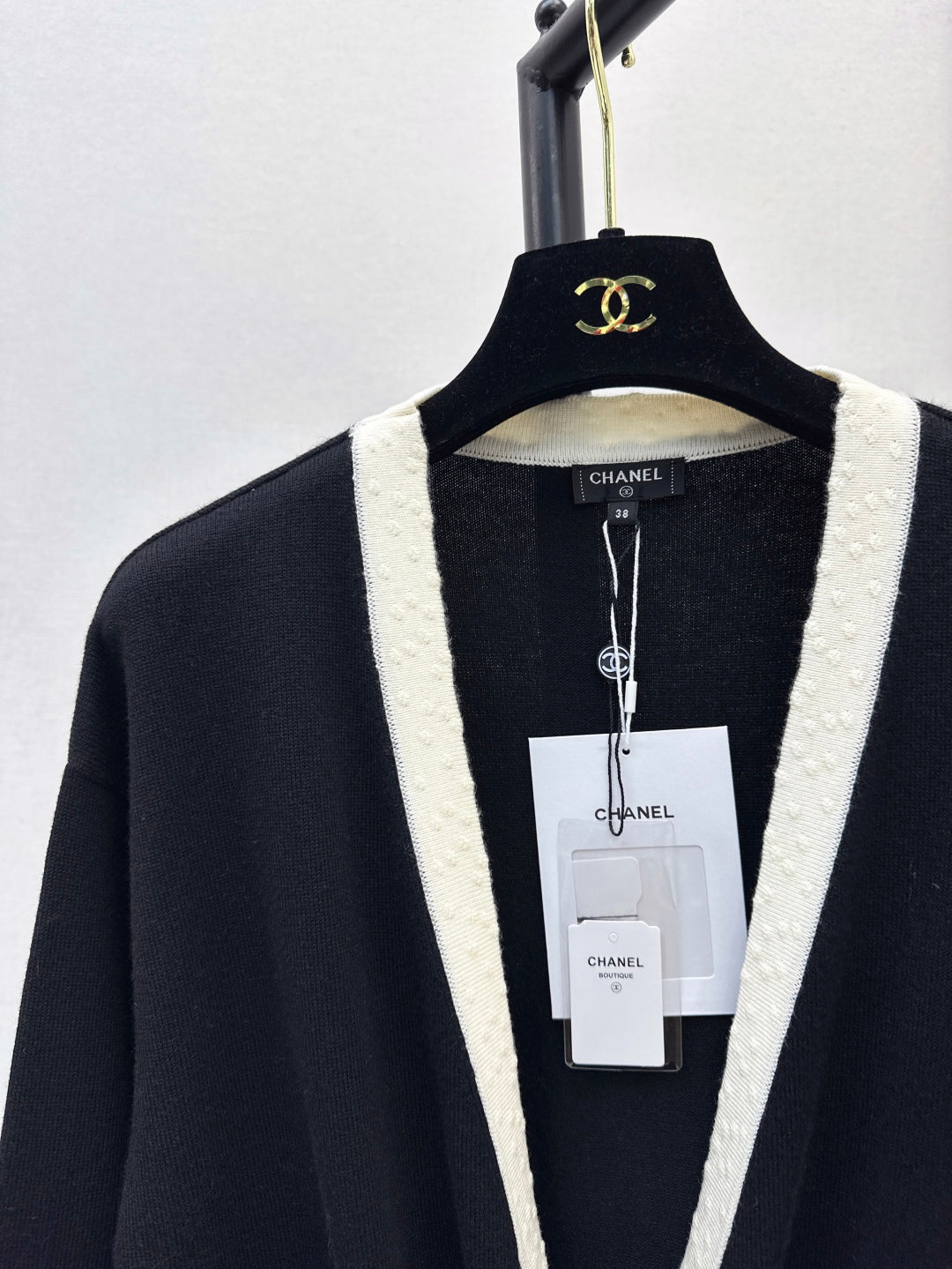 C*nel 25ss color-block knit cardigan