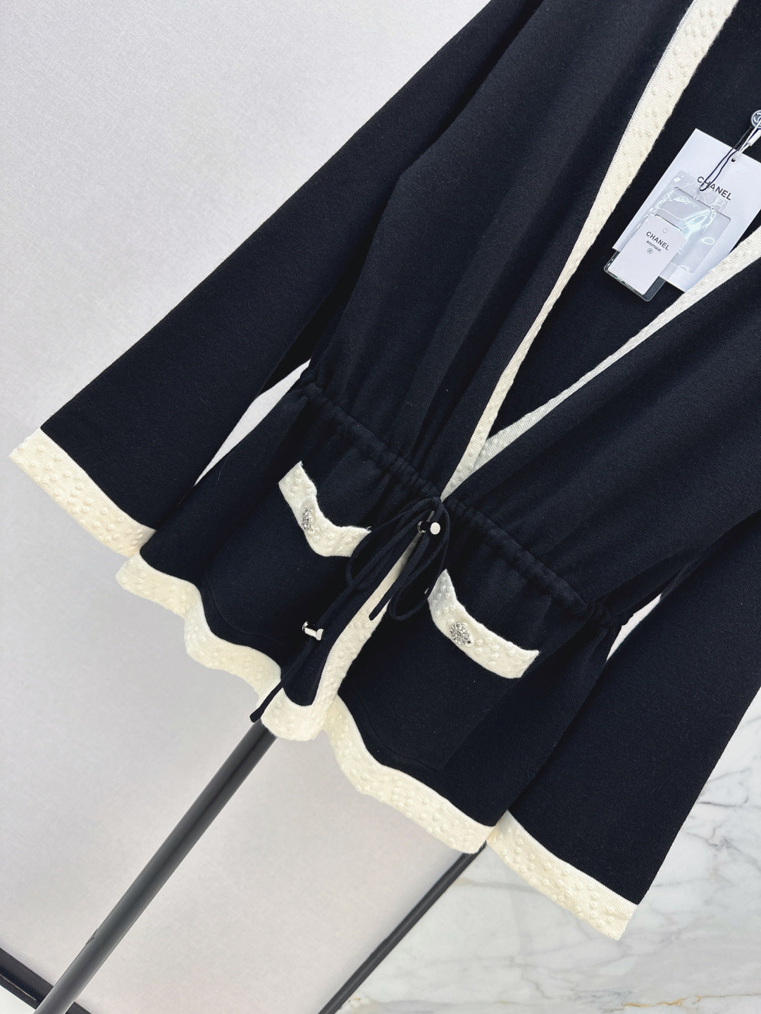 C*nel 25ss color-block knit cardigan
