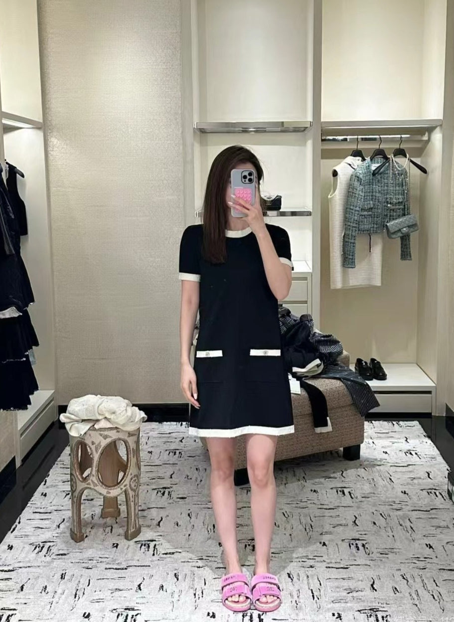 C*nel 25ss color-block knit dress