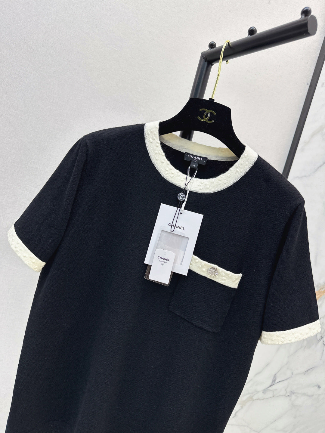 C*nel 25ss color-block knit top