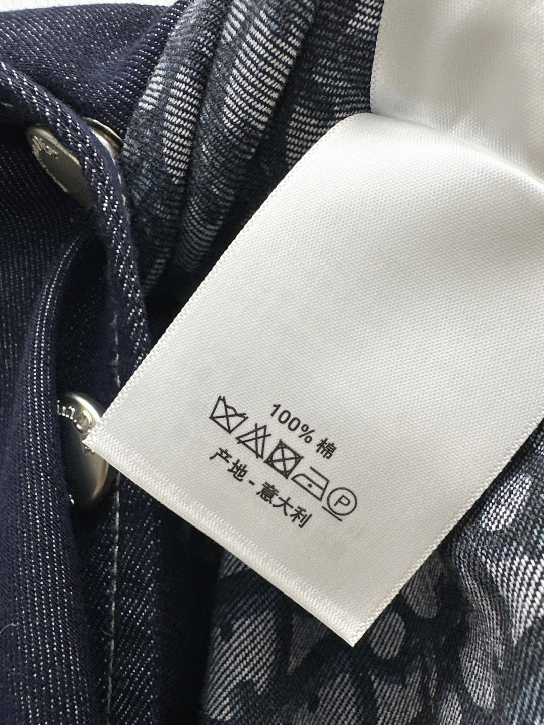 D*r 25ss pleated denim skirt with snaps