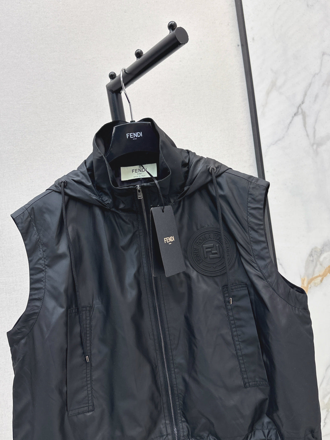 Fd* 25ss hooded vest