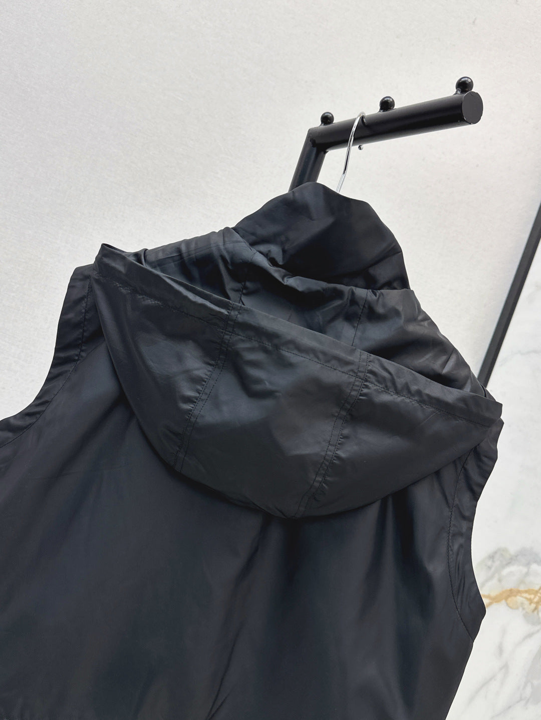 Fd* 25ss hooded vest