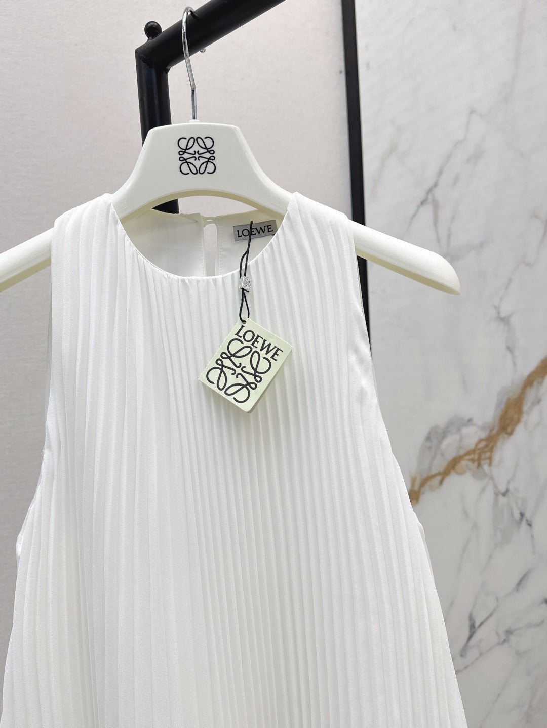 Loe* 25ss ruffled mini dress