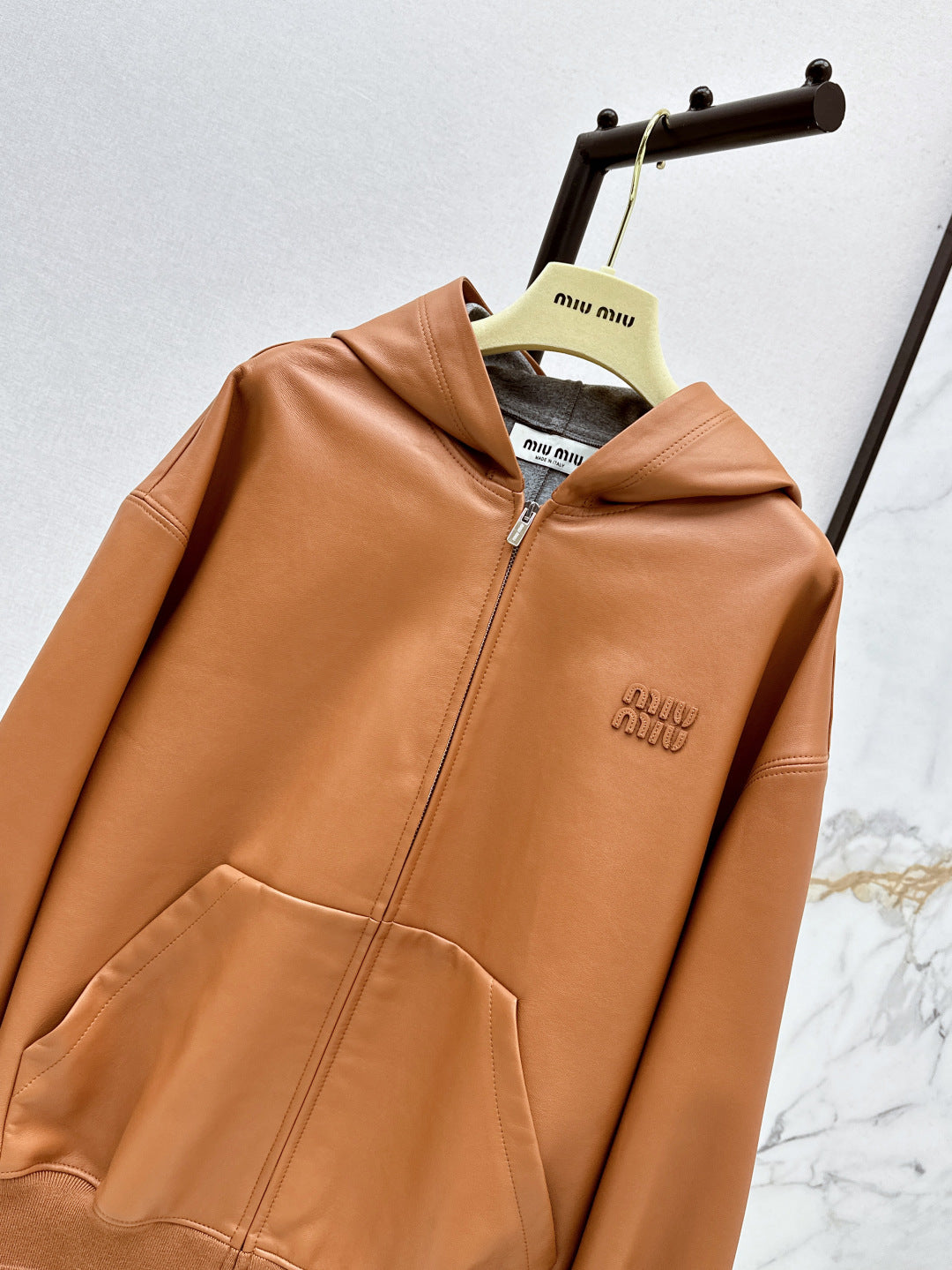 M*u 25ss nappa leather hoodie jacket