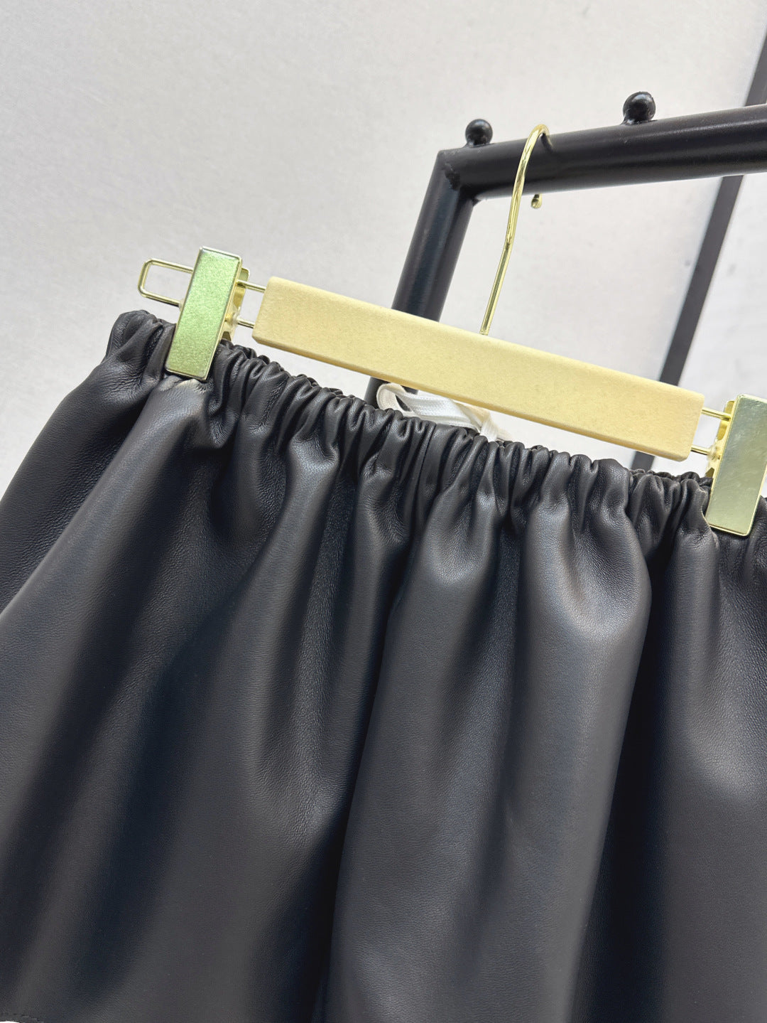 M*u 25ss nappa leather miniskirt