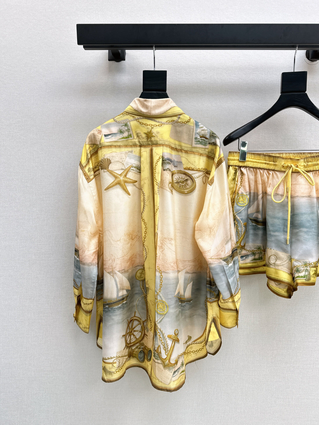 Zim* 25ss print silk blouse