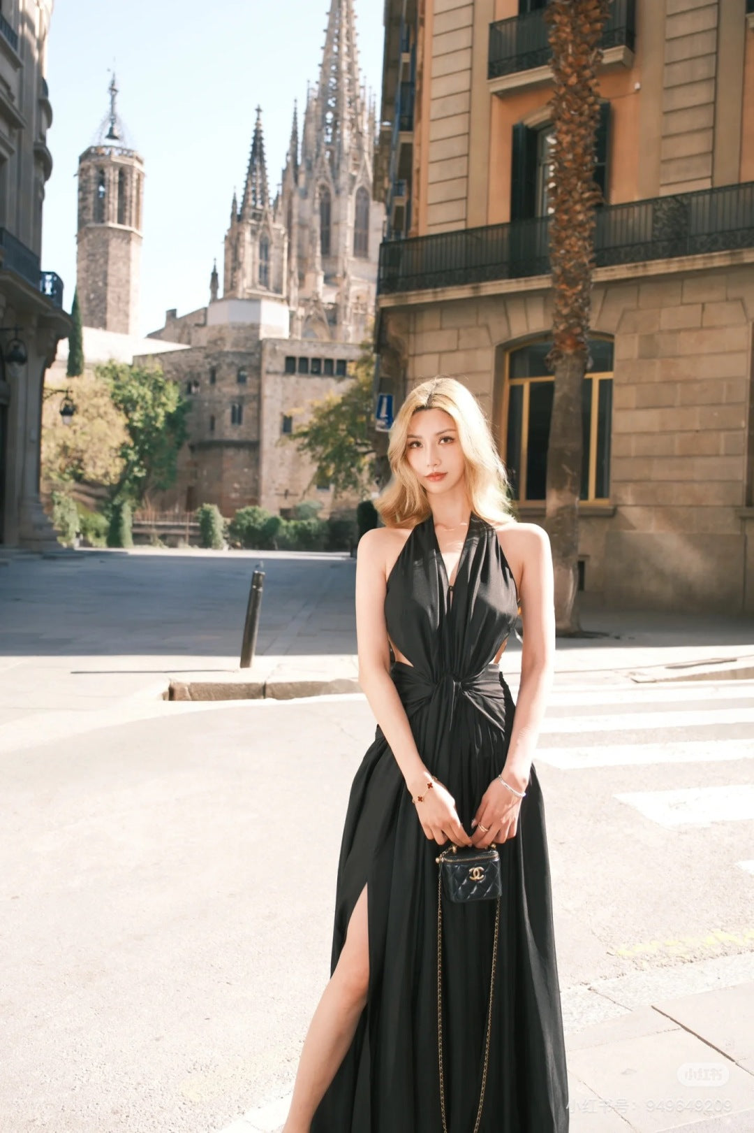 Zim* 25ss halter backless silk dress