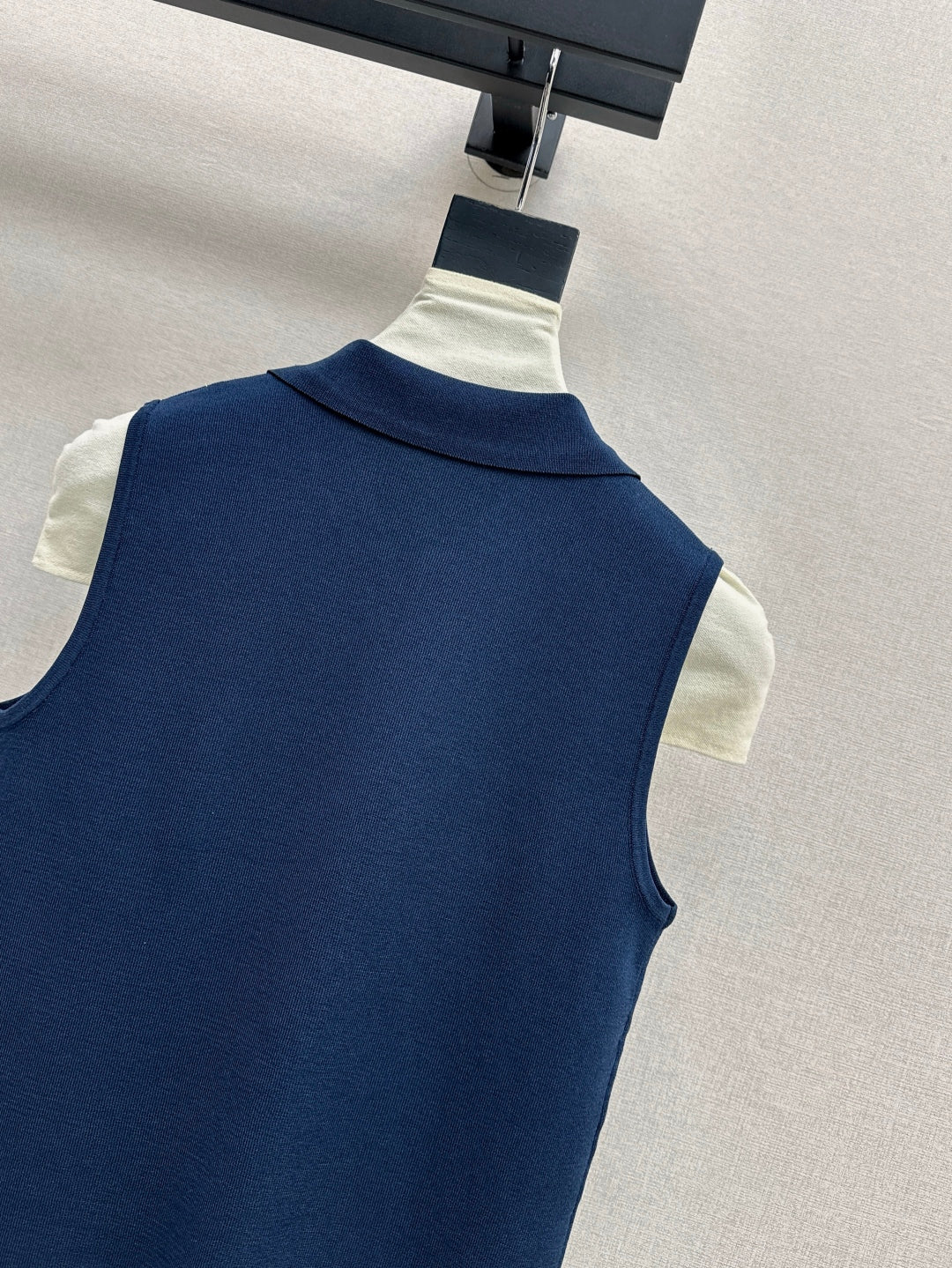 MaxM* 25ss jersey sleeveless polo shirt