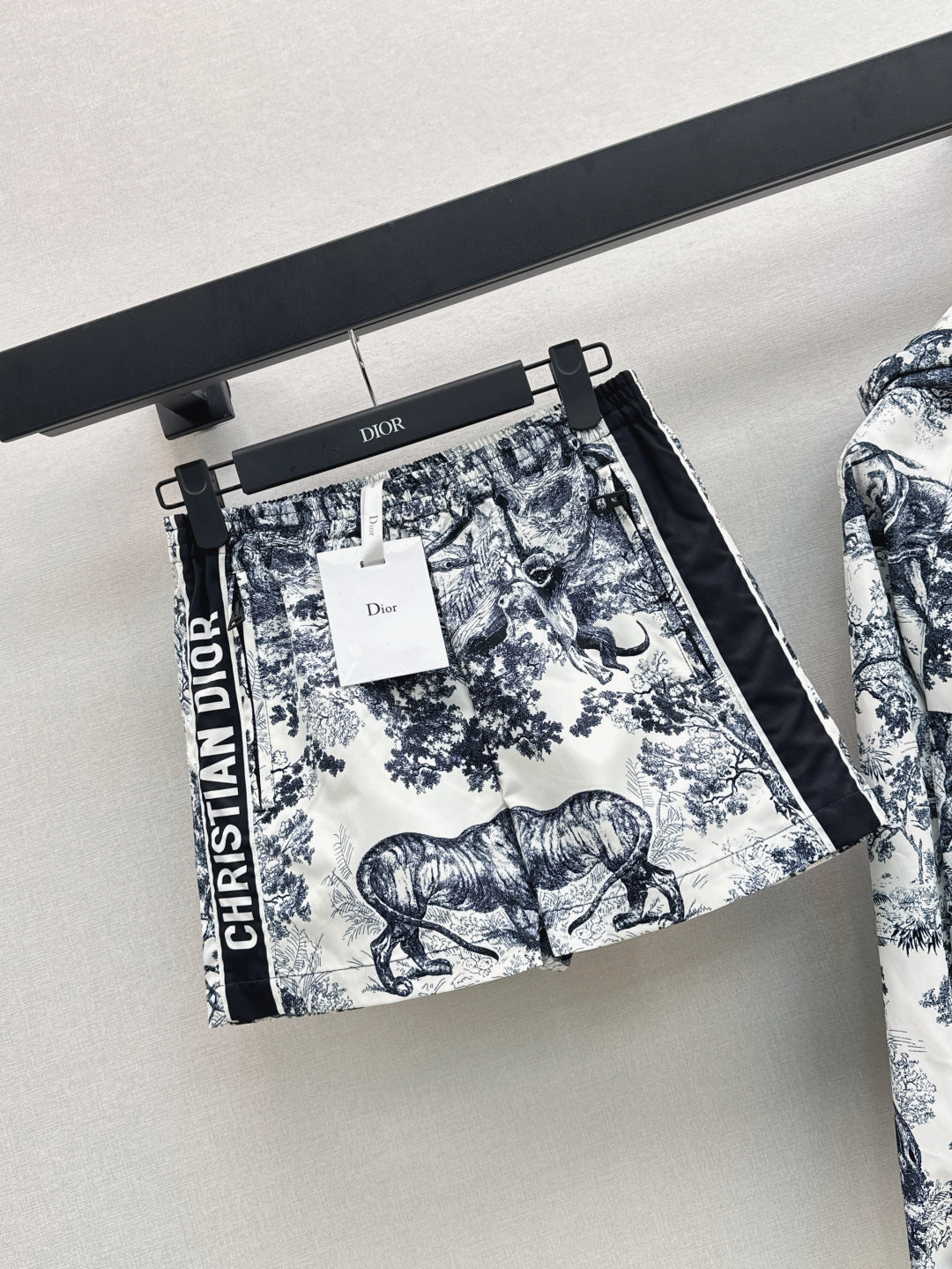 D*r 25ss print shorts