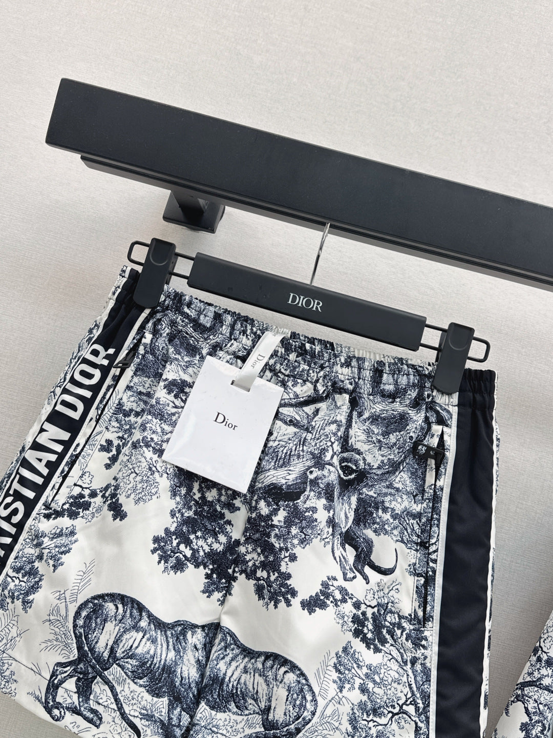 D*r 25ss print shorts