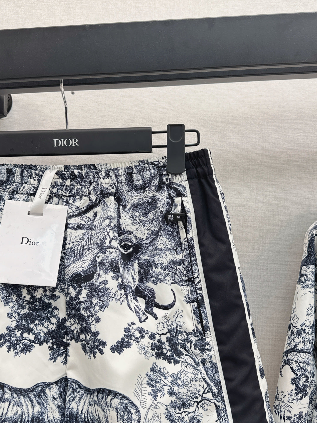 D*r 25ss print shorts