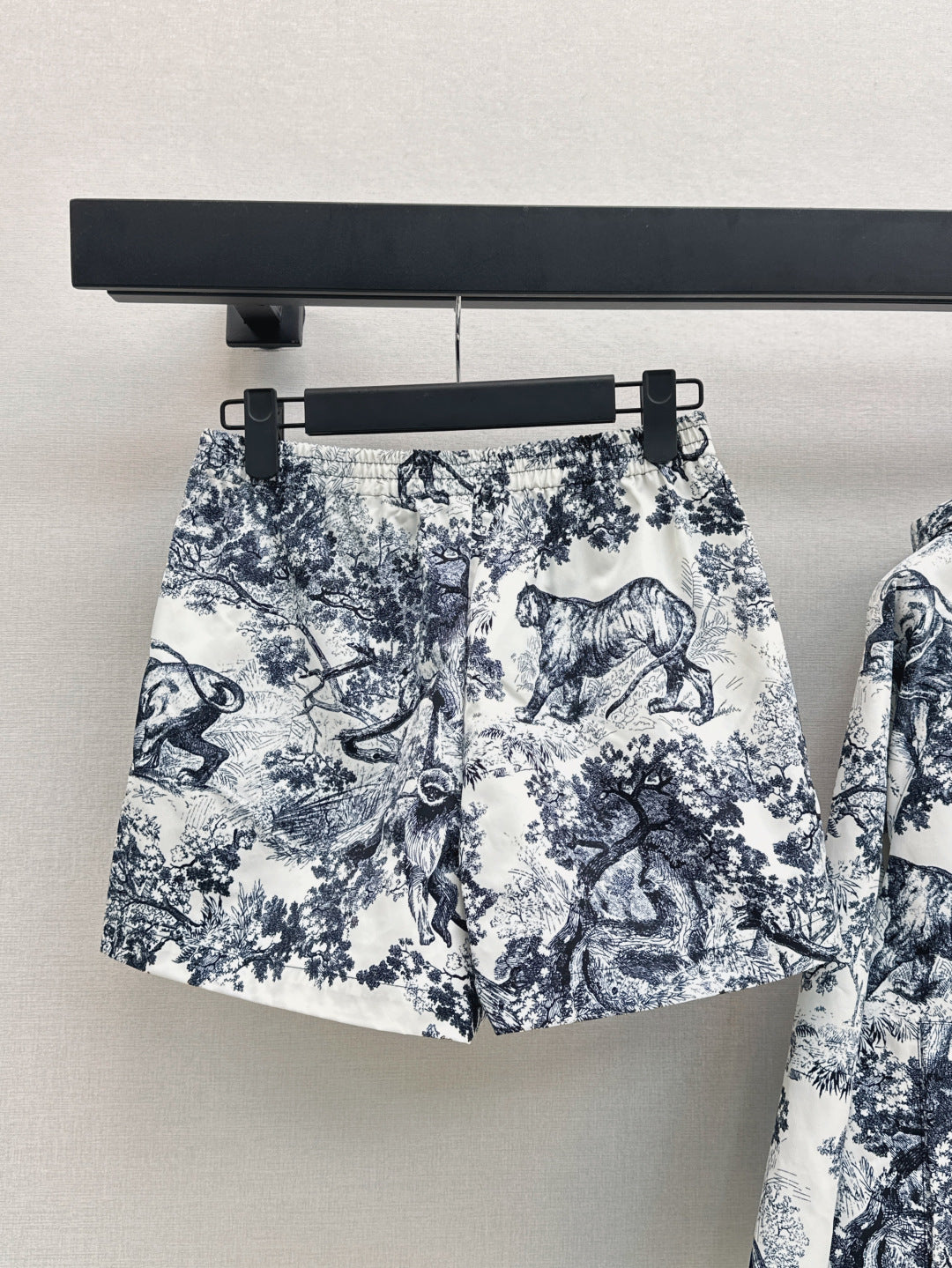 D*r 25ss print shorts