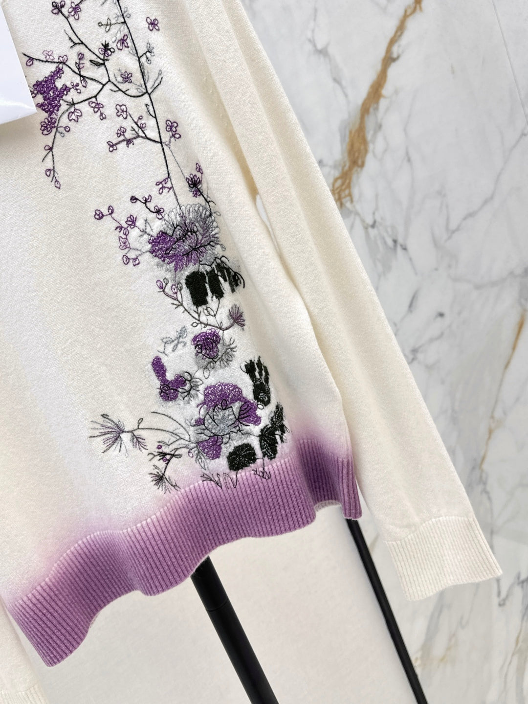 D*r 25ss embroidered sweater